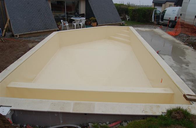Etanchéité sur  piscine de forme complexe